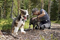 Die ersten Monate gibt es für die Welpen unglaublich viel zu entdecken!